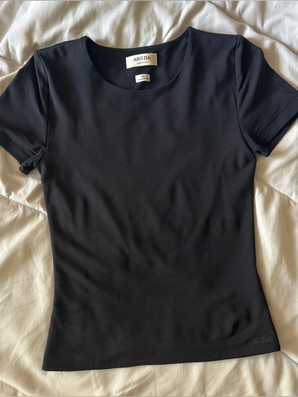 Aritzia Black Short Sleeve Crew Tee